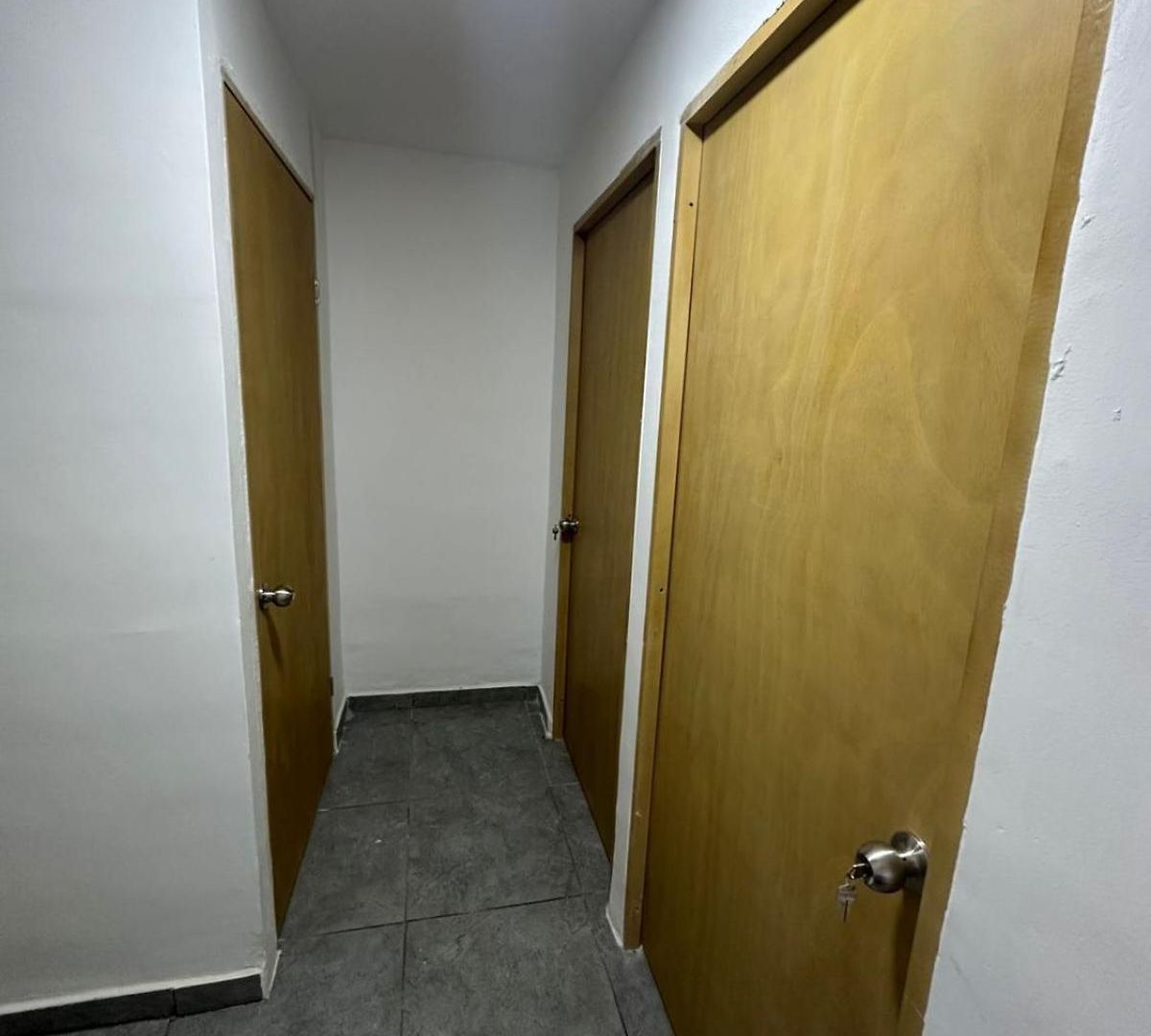 2 Con Baño Compartido *